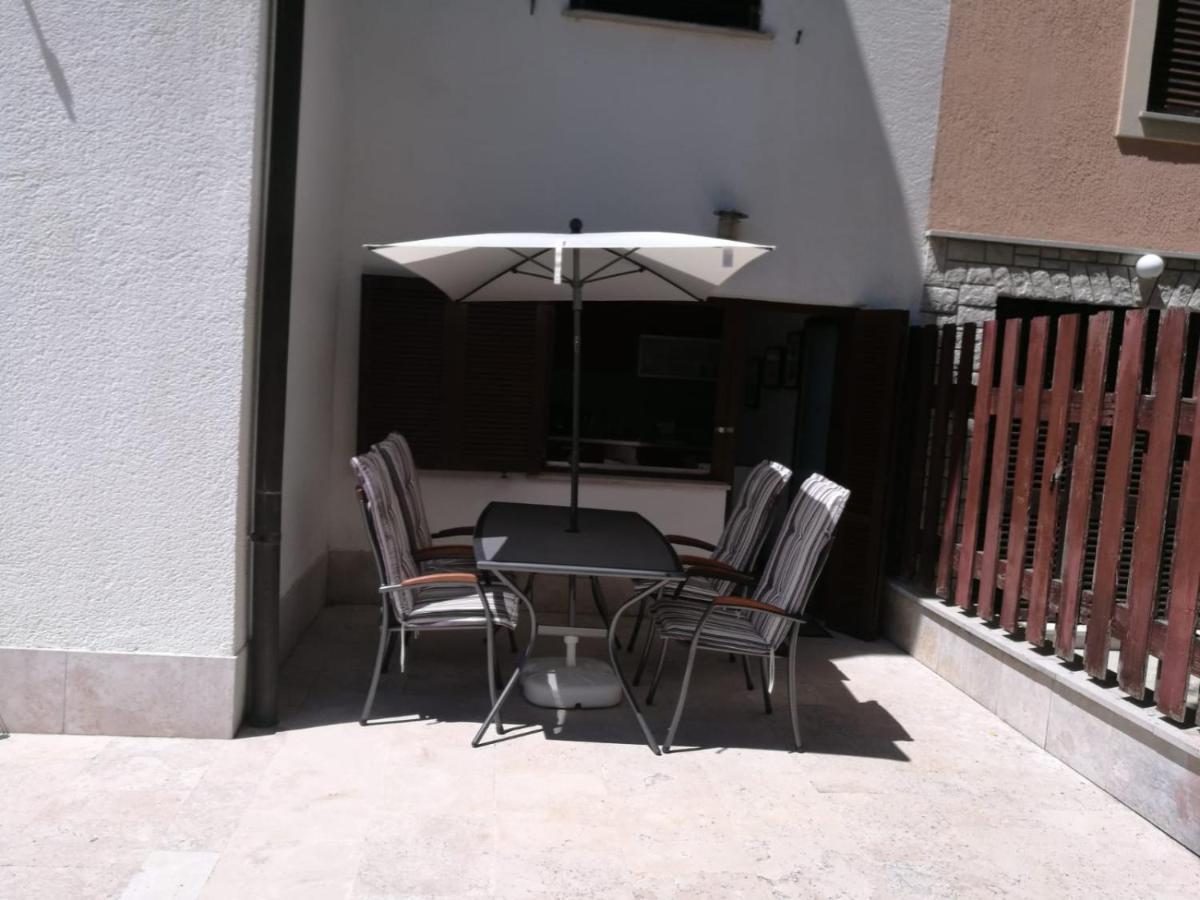 Ferienhaus Bozena Appartment 2 弗尔萨尔 外观 照片