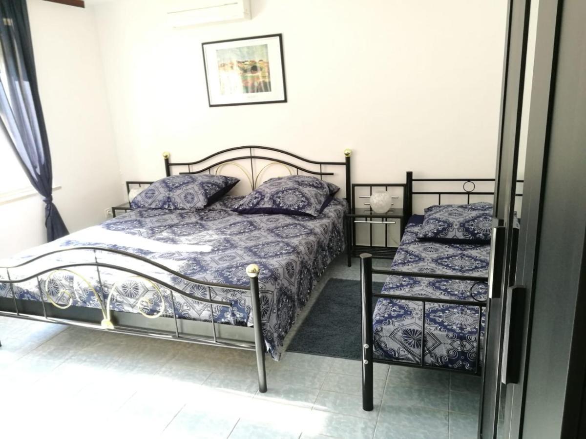 Ferienhaus Bozena Appartment 2 弗尔萨尔 外观 照片